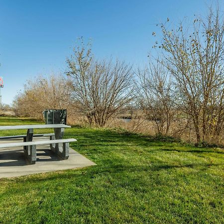 Motel 6-Grand Island, Ne Doniphan Dış mekan fotoğraf